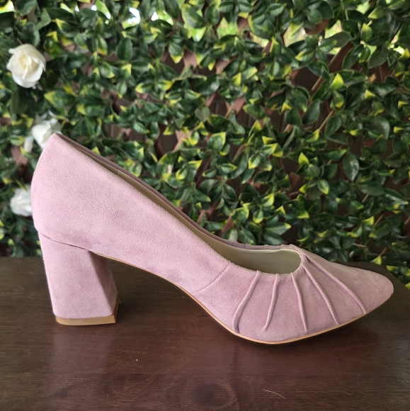 Bellini Vinnie Pleated Block Heel Pump Lavender Purple Women Size 11 EUC *Flaw* - Picture 9 of 14